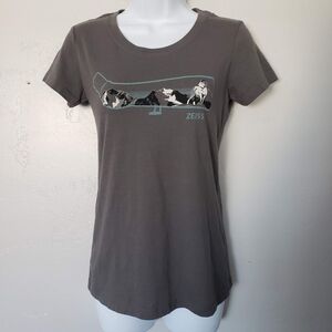 Zeiss Small Dark Grey Short Sleeve T-shirt Graphic Tee Scope Mountain Ram Sheep